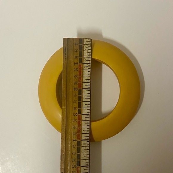 Vintage Butterscotch Bakelite Bangles Set Bracelets Lot - Picture 4 of 7